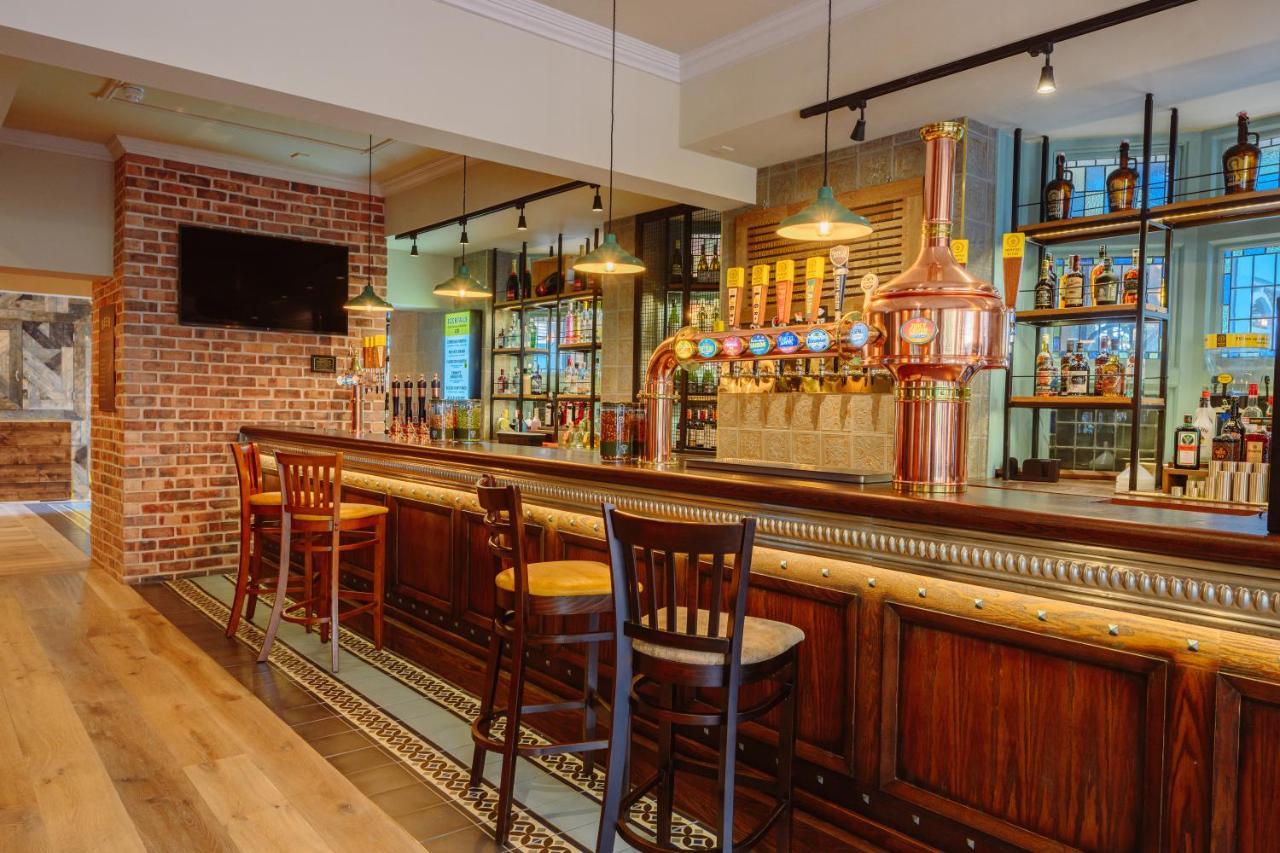 Brewhouse And Kitchen Hotel Уърдинг Екстериор снимка