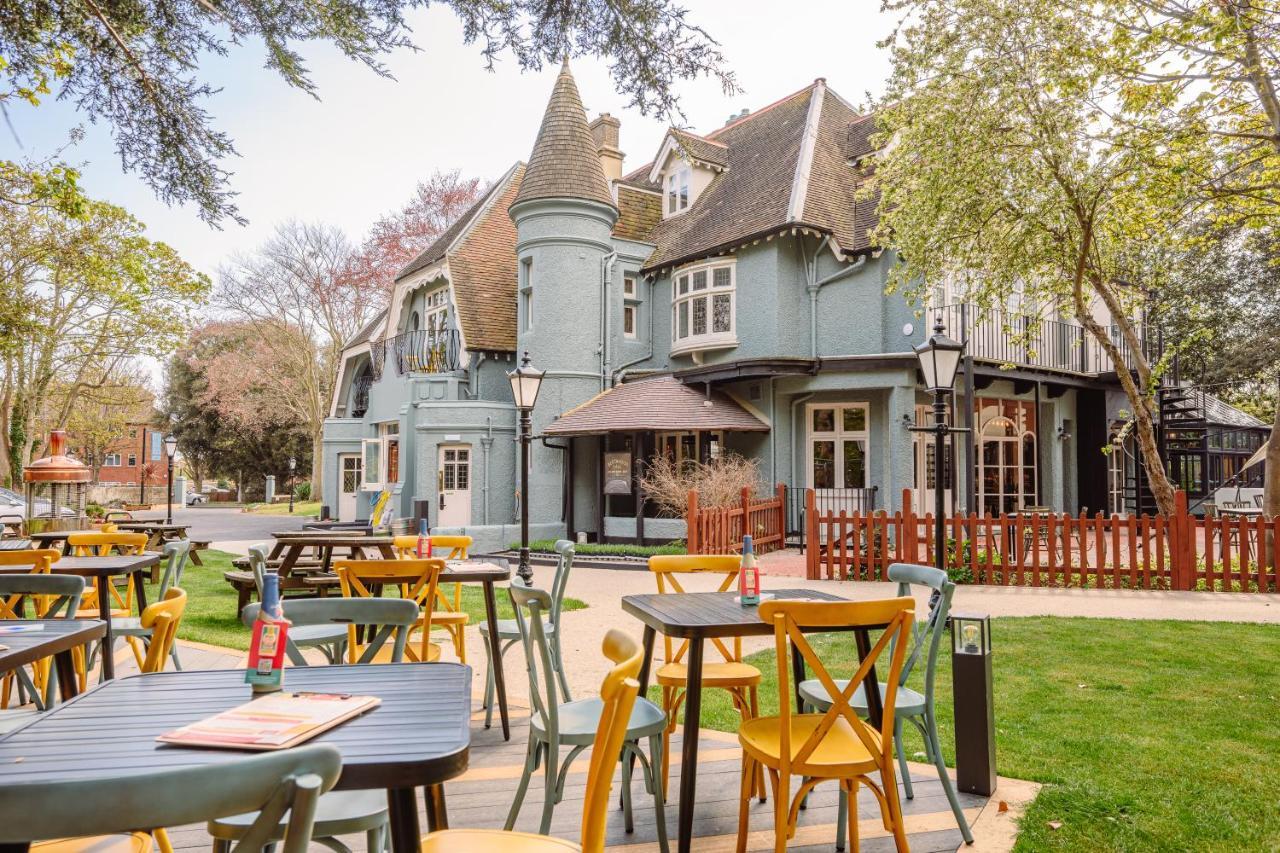 Brewhouse And Kitchen Hotel Уърдинг Екстериор снимка